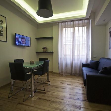 Apartmán Piramide House Řím Pokoj fotografie