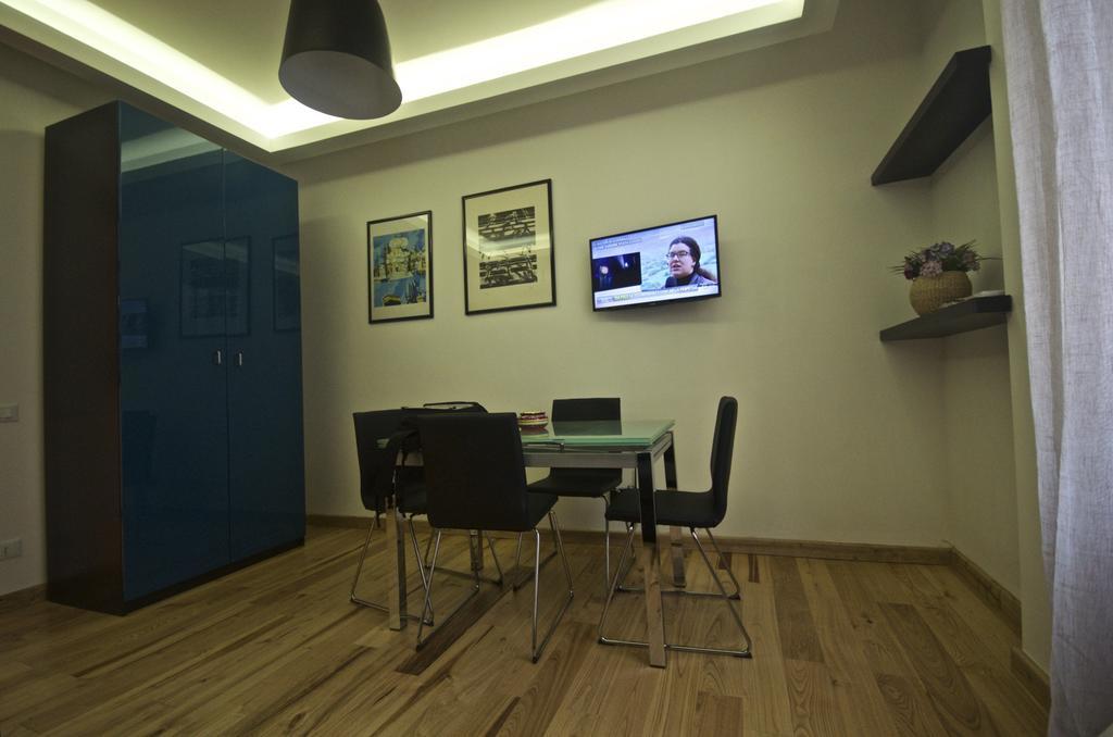 Apartmán Piramide House Řím Pokoj fotografie